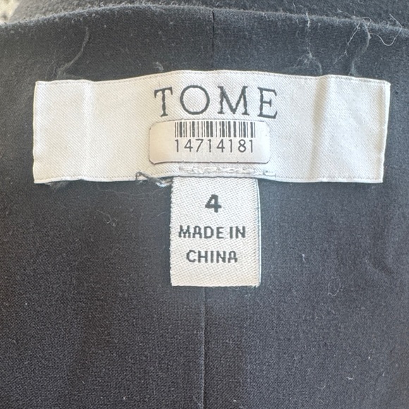 Tome Sleek Black Lace-Up Crop Top - Picture 5 of 5